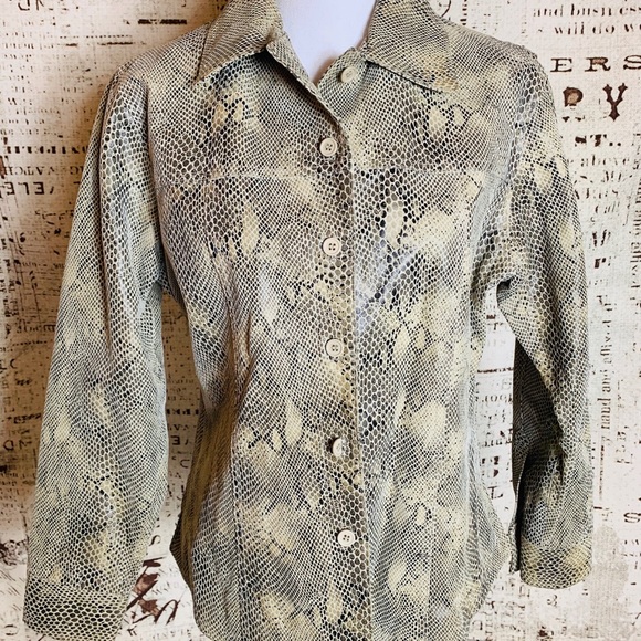 Leather Snakeskin Button Down Blouse Top Biker - Picture 2 of 9